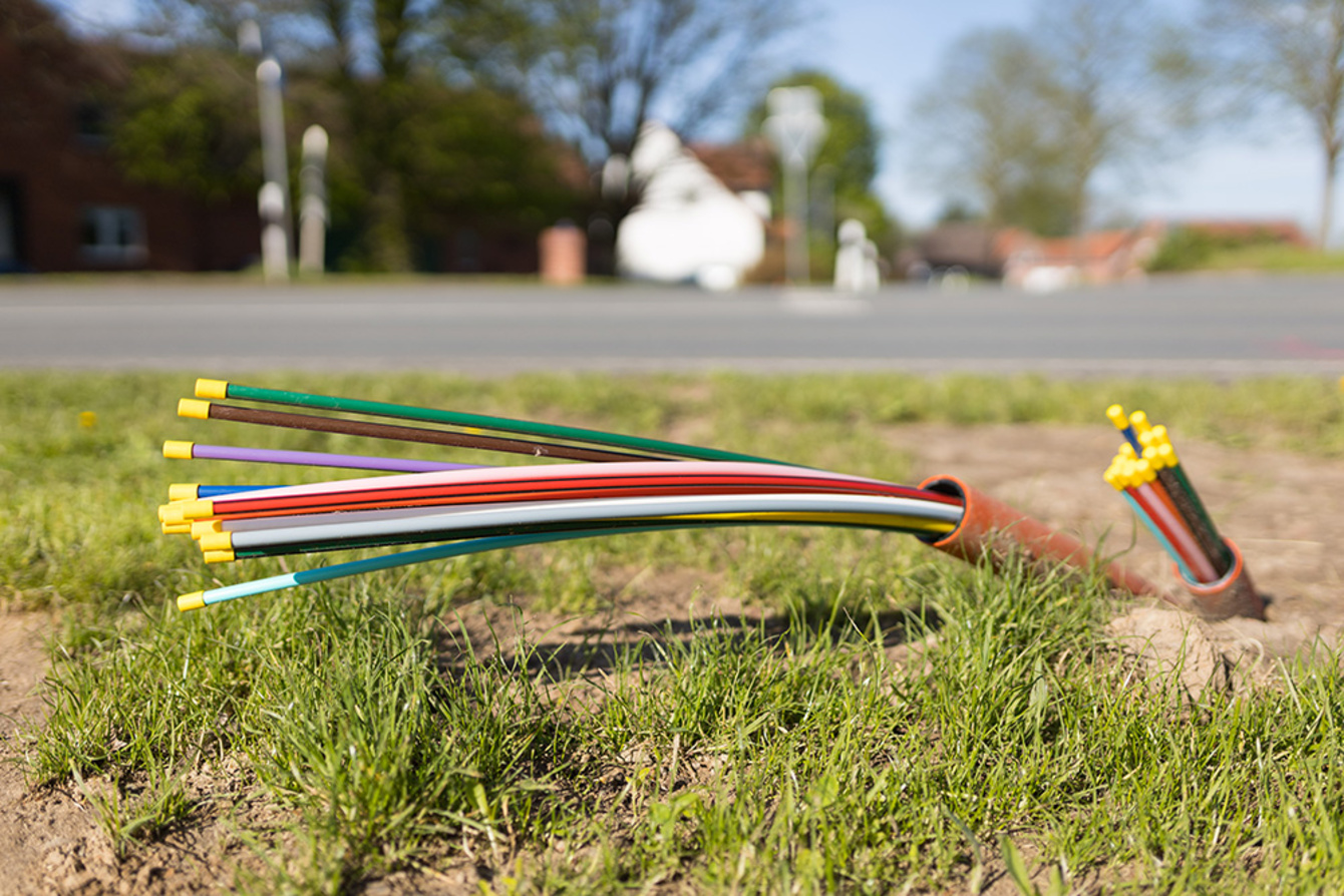 LWL Glasfaser bei Wladislaw Testfirma in Test-Stadt
